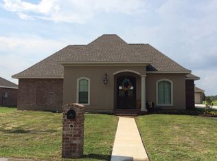 331 Cascade Dr, Thibodaux, LA 70301