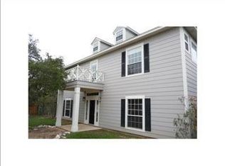 919 Debco Ln, Spicewood, TX 78669