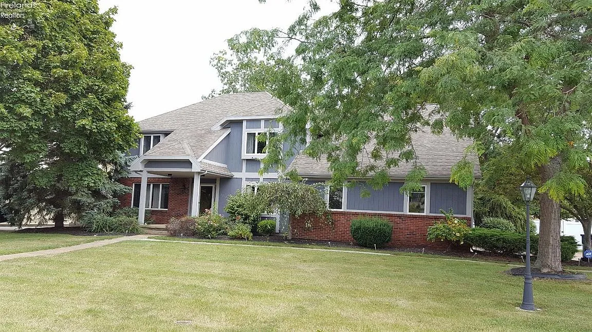 3212 Rods Dr photo 1