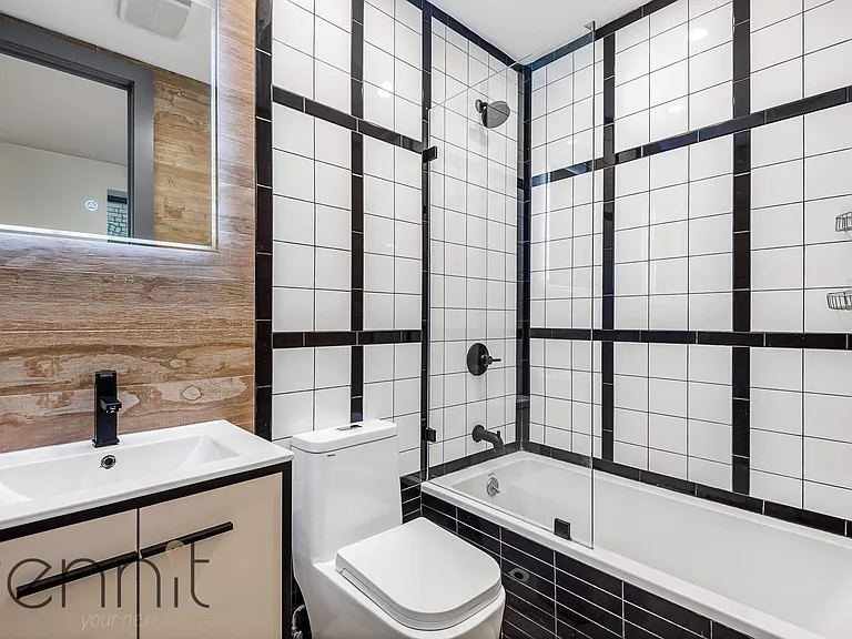 1016 Carroll St #2B — Photo 5