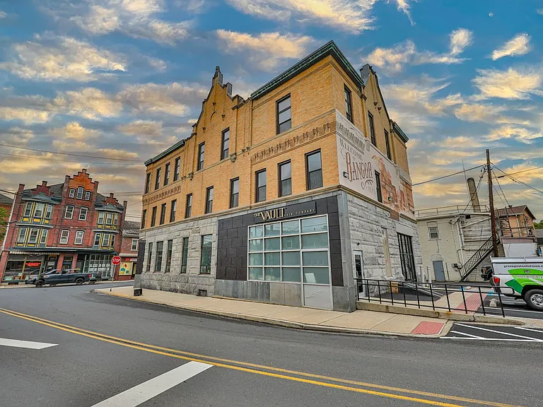 HH Bangor Block — Photo 96