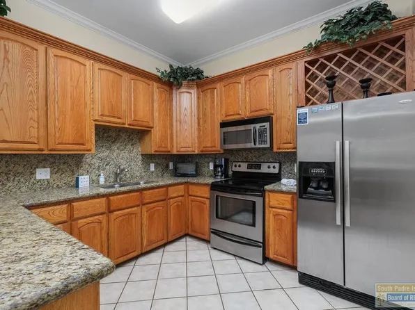 111 E Campeche St #2, South Padre Island, TX 78597