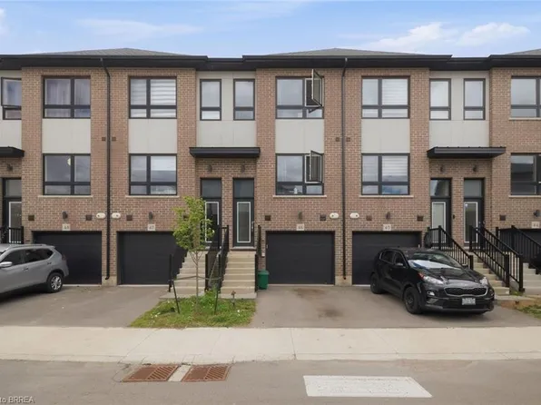 720 Grey St #46, Brantford, ON N3S 7L4