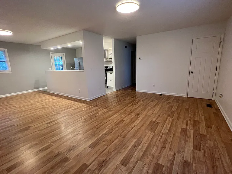 6 Trotter Pl — Photo 19
