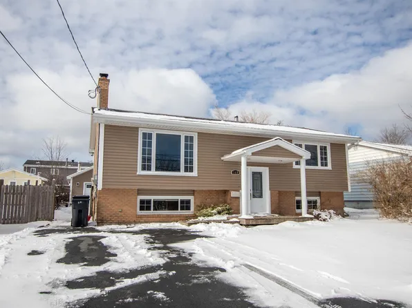 309 Astral Dr, Cole Harbour, NS B2V 1B7