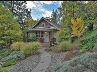 300 Iowa St, Ashland, OR 97520