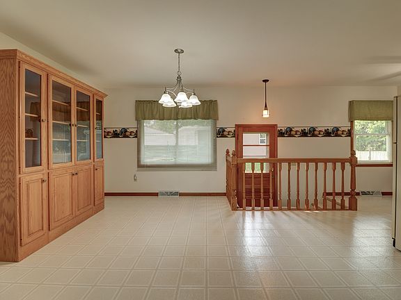 4th image of 1237 Harrison Dr