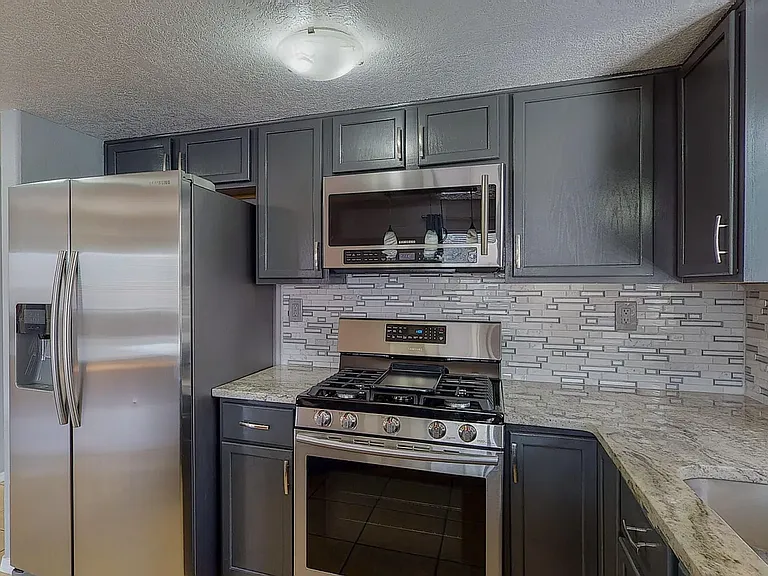 7200 Dancing Eagle Ave NE — Photo 11