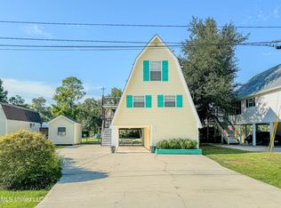 6085 Apache Dr, Kiln, MS 39556