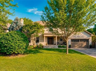 1387 Willowdown Rd, Oakville, ON L6L1X2