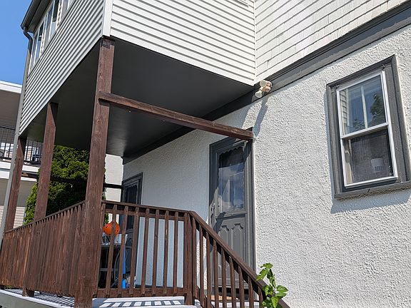 2nd image of 97 W Quincy St