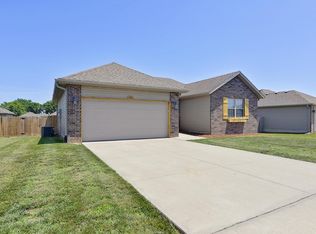 1222 S Rome Ave, Republic, MO 65738