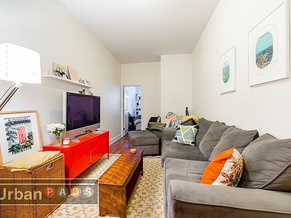 4th image of 673 Sterling Pl #L3