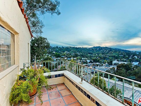 3346 N Knoll Dr, Los Angeles, CA 90068 | Zillow