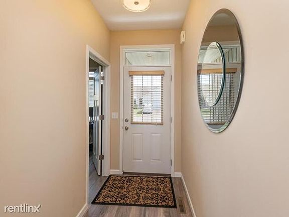 4th image of 4138R Blakewood Dr