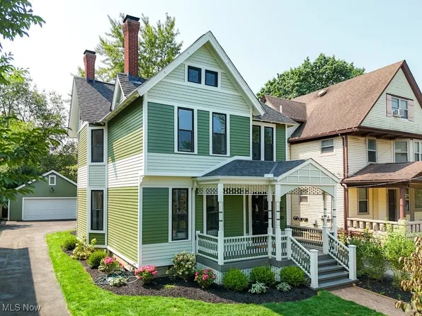 6309 Clinton Ave, Cleveland, OH 44102