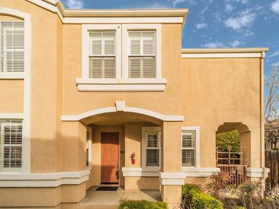 833 Basking Ln, San Jose, CA, 95138