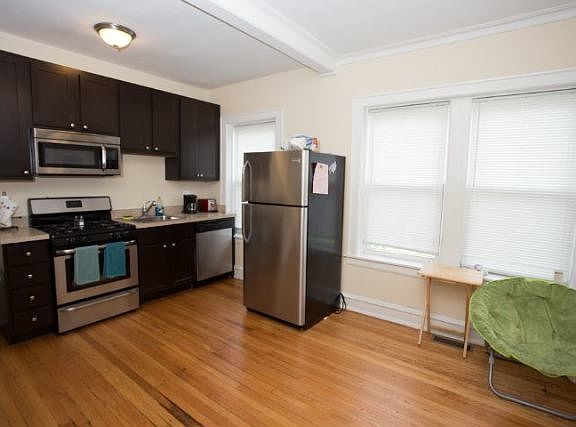 2nd image of 4029 N Monticello Ave APT 02E