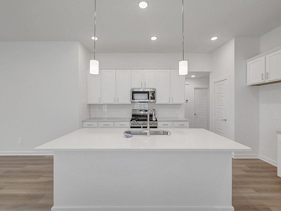 5th image of 17149 Pinewood Branch Dr
