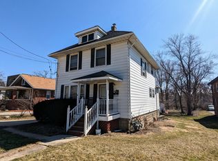 359 W Saint Charles Rd, Lombard, IL 60148