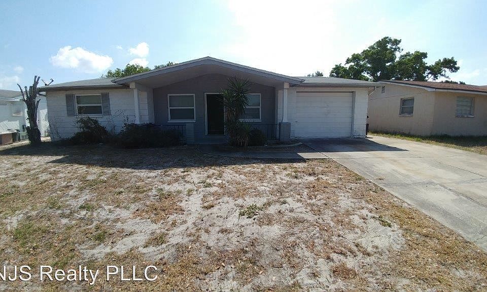 1st image of 1426 Whitehall Ln