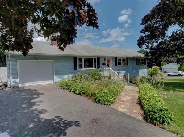 61 Woodland Road, Rocky Hill, CT 06067
