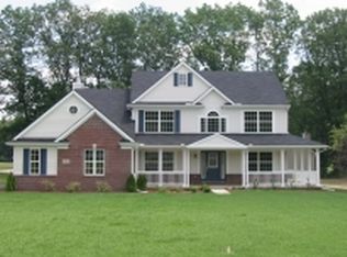 6164 Sterling Trl, Dexter, MI 48130