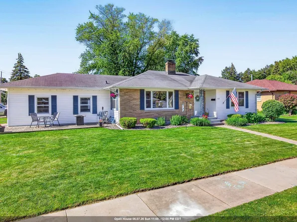 415 E 16th St, Kaukauna, WI 54130