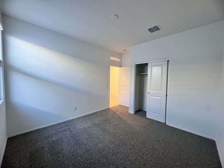 1137 W Chimes Tower Dr — Photo 39