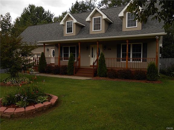2nd image of 9597 Mira Ln