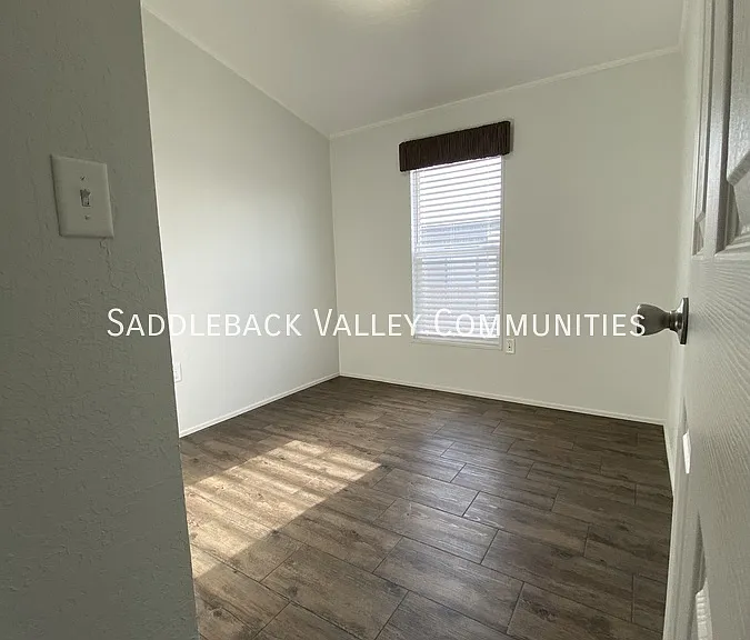 1925 E Murray St #18 — Photo 11