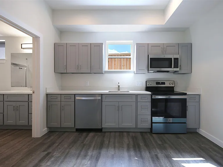 1719 Westheimer Rd #B — Photo 7