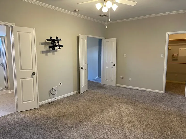 8518 Cahill Dr #35 — Photo 11