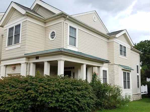 8711 Timber Oak Ln, Laurel, MD 20723