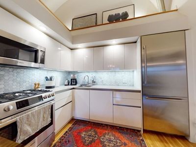 450 Clinton St APT 3B, Brooklyn, NY, 11231