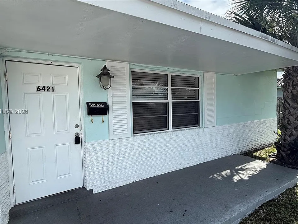 6421 NW 20th Ct #6421