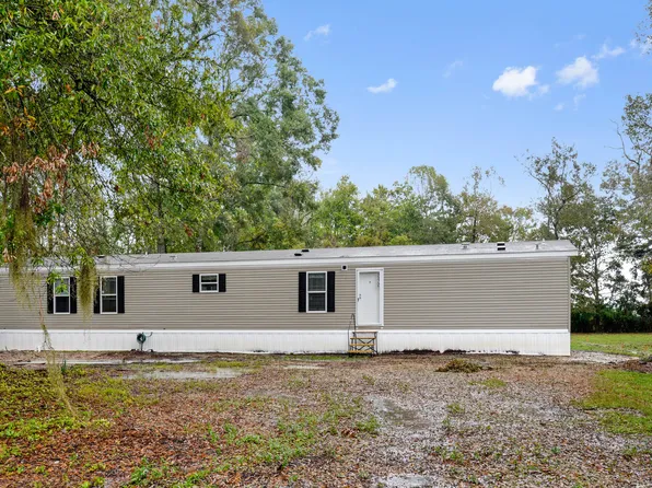 8572 Sharee Pl, Denham Springs, LA 70726