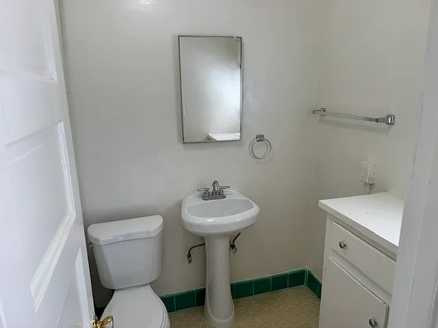 3416 E 1st St #3416 — Photo 11