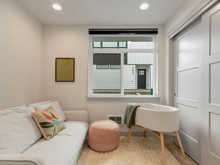 5030 Sand Point Pl NE — Photo 31