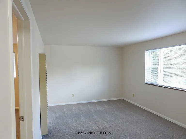 1075 Bryden Road — Photo 57