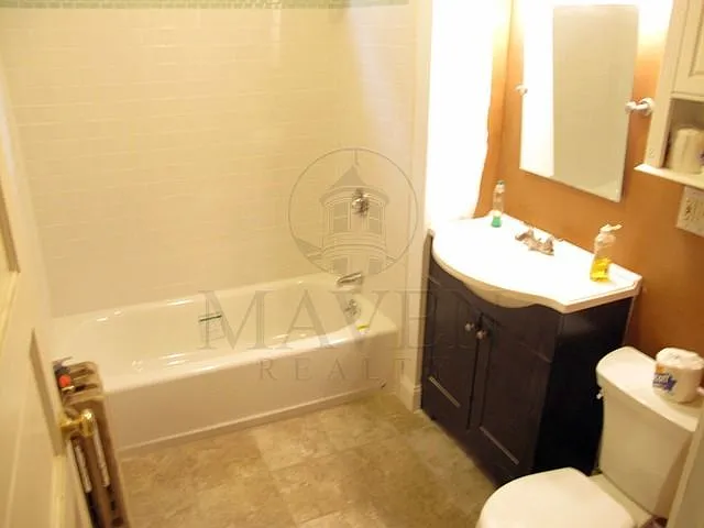 2 bed, 900 sqft, $2,750 — Photo 3
