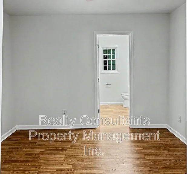 3248 Chandler St — Photo 6