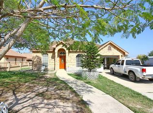 1014 El Jardin Dr, Palmview, TX 78574