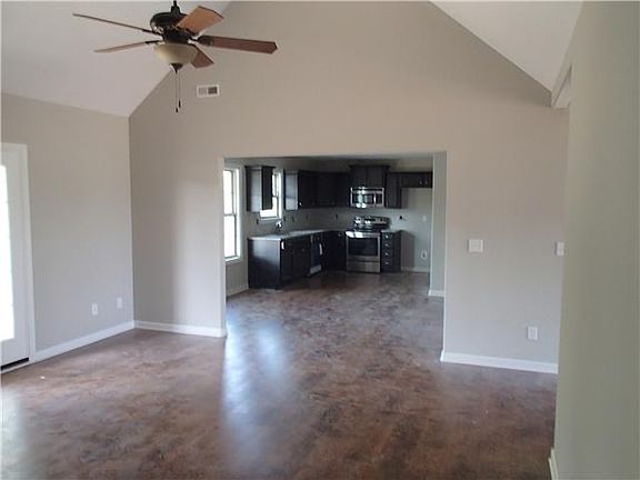 4th image of 1305 Round Rock Lot 105