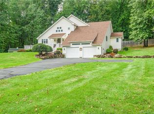 1 Trevor Ln, East Granby, CT 06026