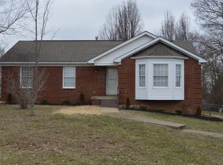 2308 Willow Reed Rd, La Grange, KY 40031