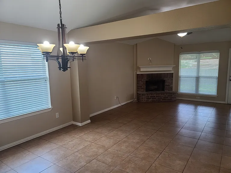 305 Lake Wichita Dr — Photo 16