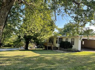 1202 Vista Dr, Harrison, AR 72601