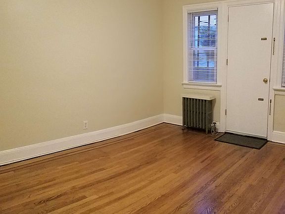 5th image of 31-77 30th St #2