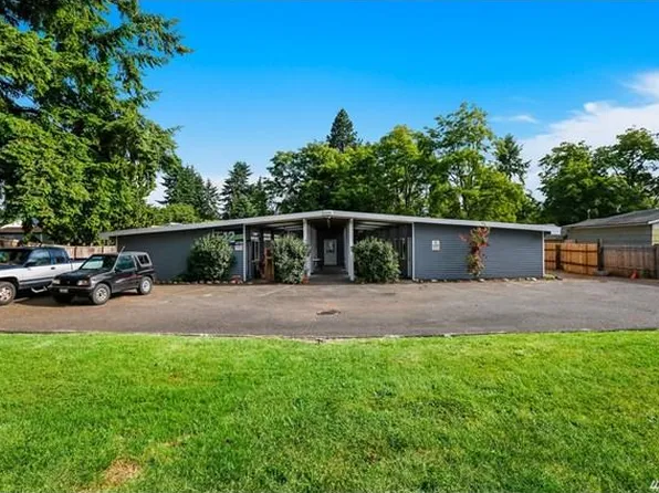 415 165th St S Unit 2, Spanaway, WA 98387